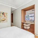Magnificent Flat - 2br 6p - Champs Elysees *