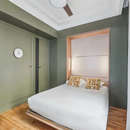 Апартаменты Magnificent Flat - 2br 6p - Champs Elysees