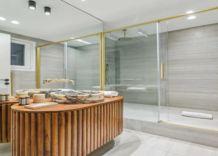 Magnificent Flat - 2br 6p - Champs Elysees Apartment *