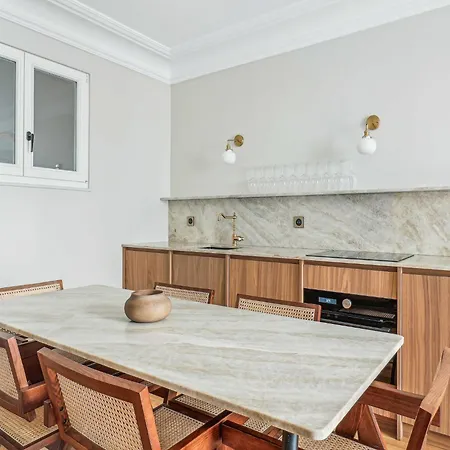 Magnificent Flat - 2br 6p - Champs Elysees 公寓